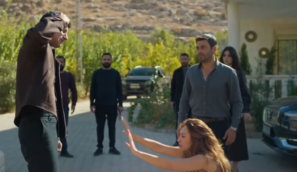 Uzak Şehir Şahin öldü mü, Alperen Çankaya diziden ayrılıyor mu? - 3. Resim