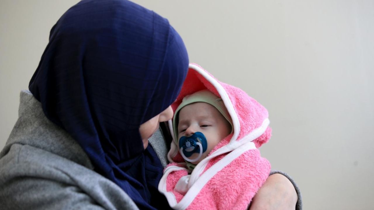  - Vekillerin teklifi: Yenidoğanda çözüm 'Misafir Anne'