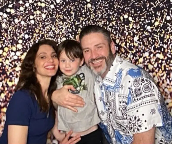 4 yaşındaki çocuğun yürek burkan ölümü! Babasının gözü önünde üzerine 34 metrelik dal düştü 4 yaşındaki çocuğun yürek burkan ölümü! Babasının gözü önünde üzerine 34 metrelik dal düştü - 1. Resim