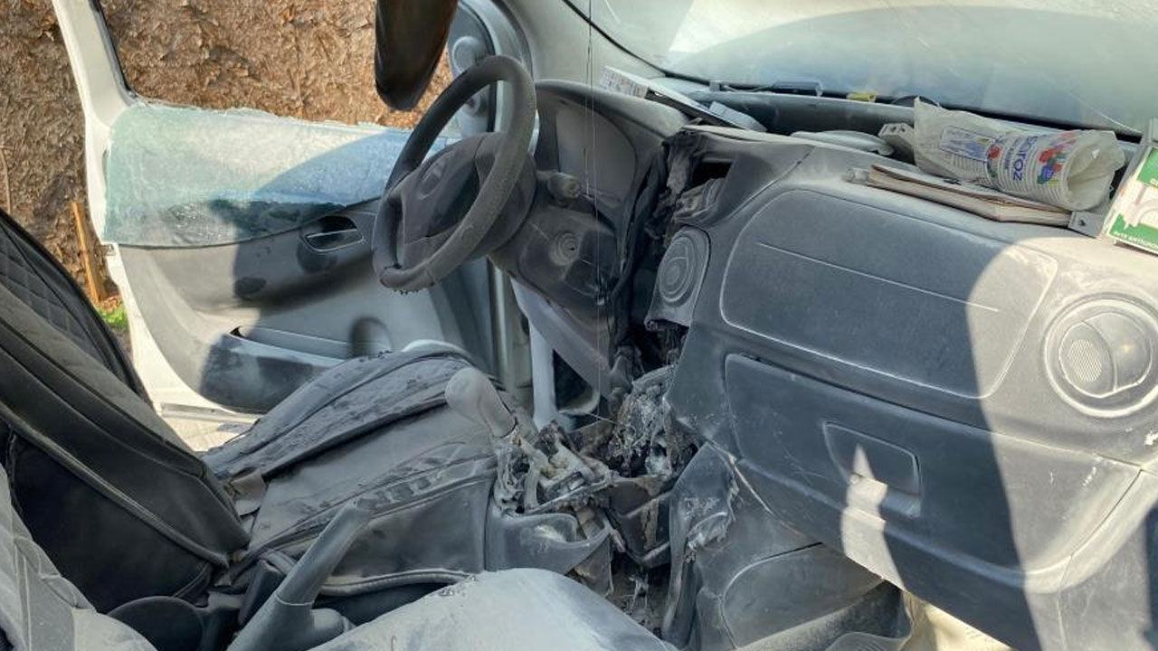 Bir anda alev topuna döndü! Vatandaşlar facianın önüne geçti - 1. Resim