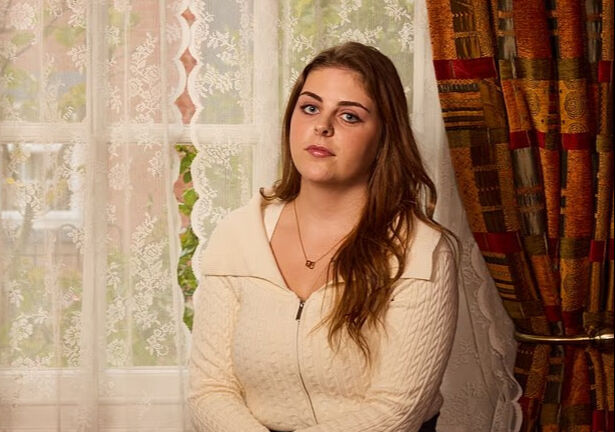 Doktorlar 'Çok gençsin' dedi, belirtiler önemsenmedi! Genç kız acı gerçeği 2 yıl sonra öğrendi Doktorlar 'Çok gençsin' dedi, belirtiler önemsenmedi! Genç kız acı gerçeği 2 yıl sonra öğrendi - 1. Resim