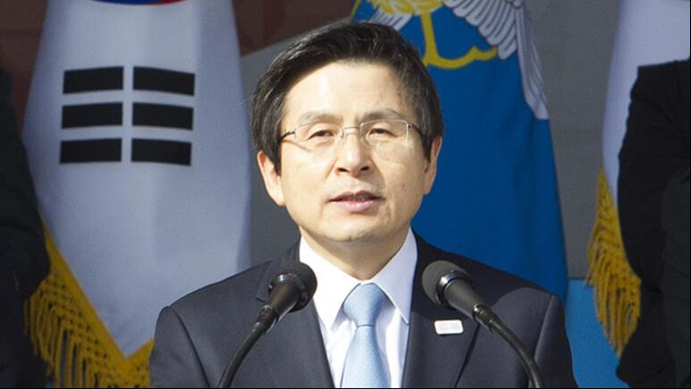 Eski Güney Kore Başbakanı 'isyana teşvik' suçlamasıyla gözaltına alındı Eski Güney Kore Başbakanı 'isyana teşvik' suçlamasıyla gözaltına alındı - 1. Resim