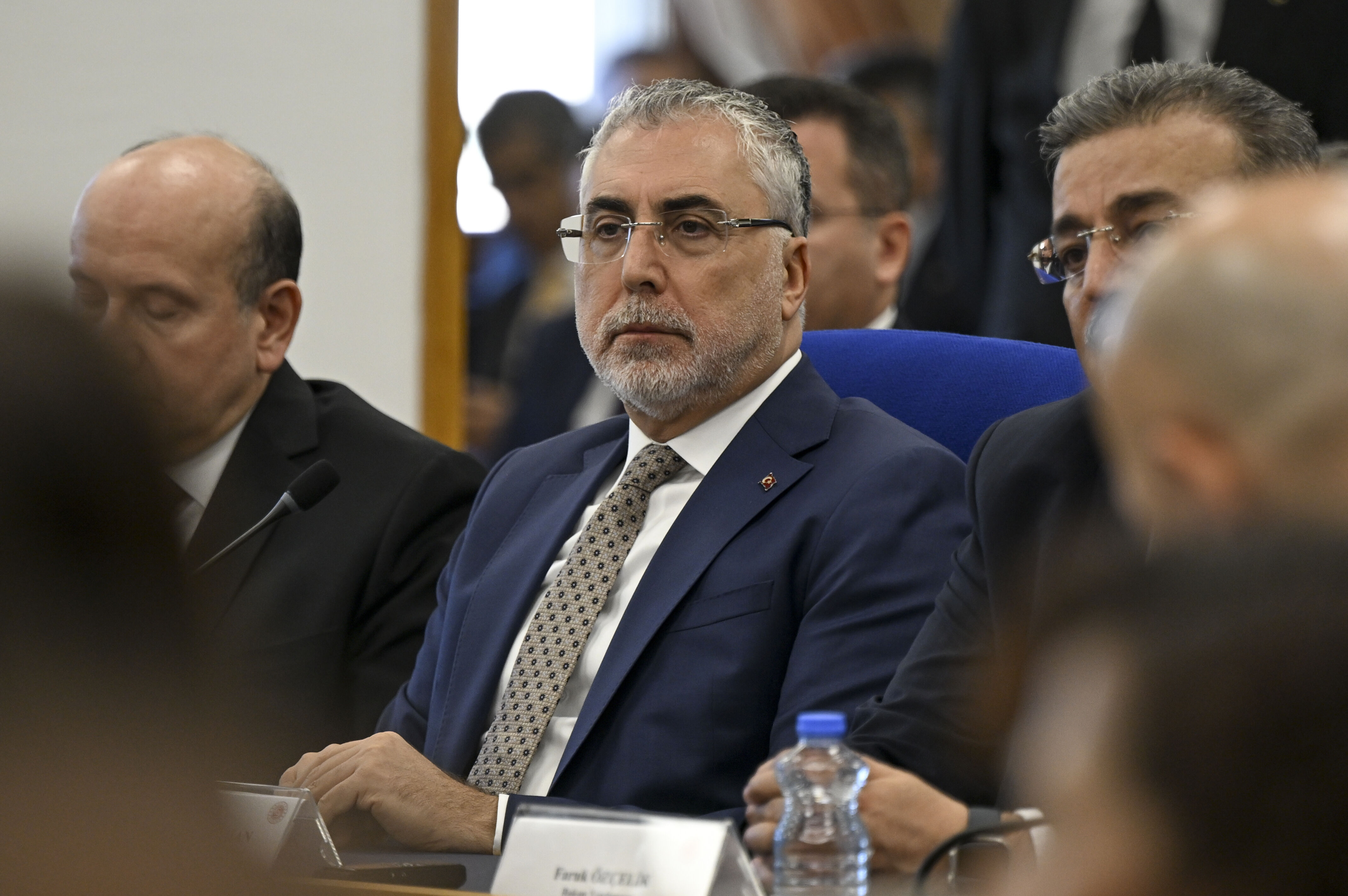 ‘Ev genci’ni çalışmaya teşvik sistemi geliyor! Bakan Işıkhan: Kalıcı istihdamı hedefliyoruz - 1. Resim