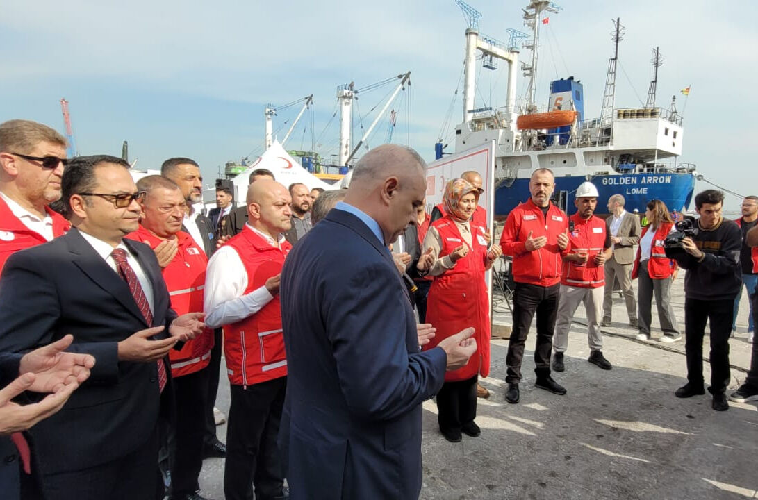 Kış yardımı için harekete geçildi! Türk Kızılay 18. İyilik Gemisi'ni Gazze'ye gönderdi - 1. Resim