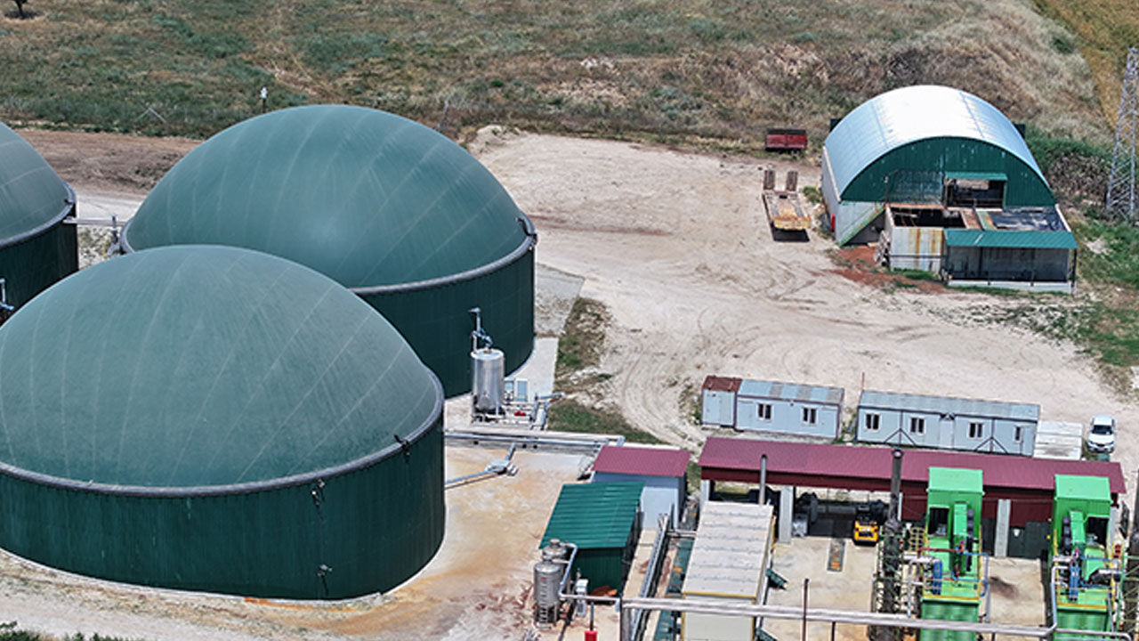 Köyde kurulan tesis vatandaşı sevindirdi! Yüzlerce hanenin elektrik faturasını karşıladı Köyde kurulan tesis vatandaşı sevindirdi! Yüzlerce hanenin elektrik faturasını karşıladı - 2. Resim