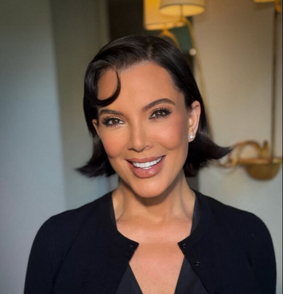 Kris Jenner'ın doğum günü milyarderler geçidine dönüştü! Davetlilerin 600 milyar dolarlık serveti dudak uçuklattı - 5. Resim