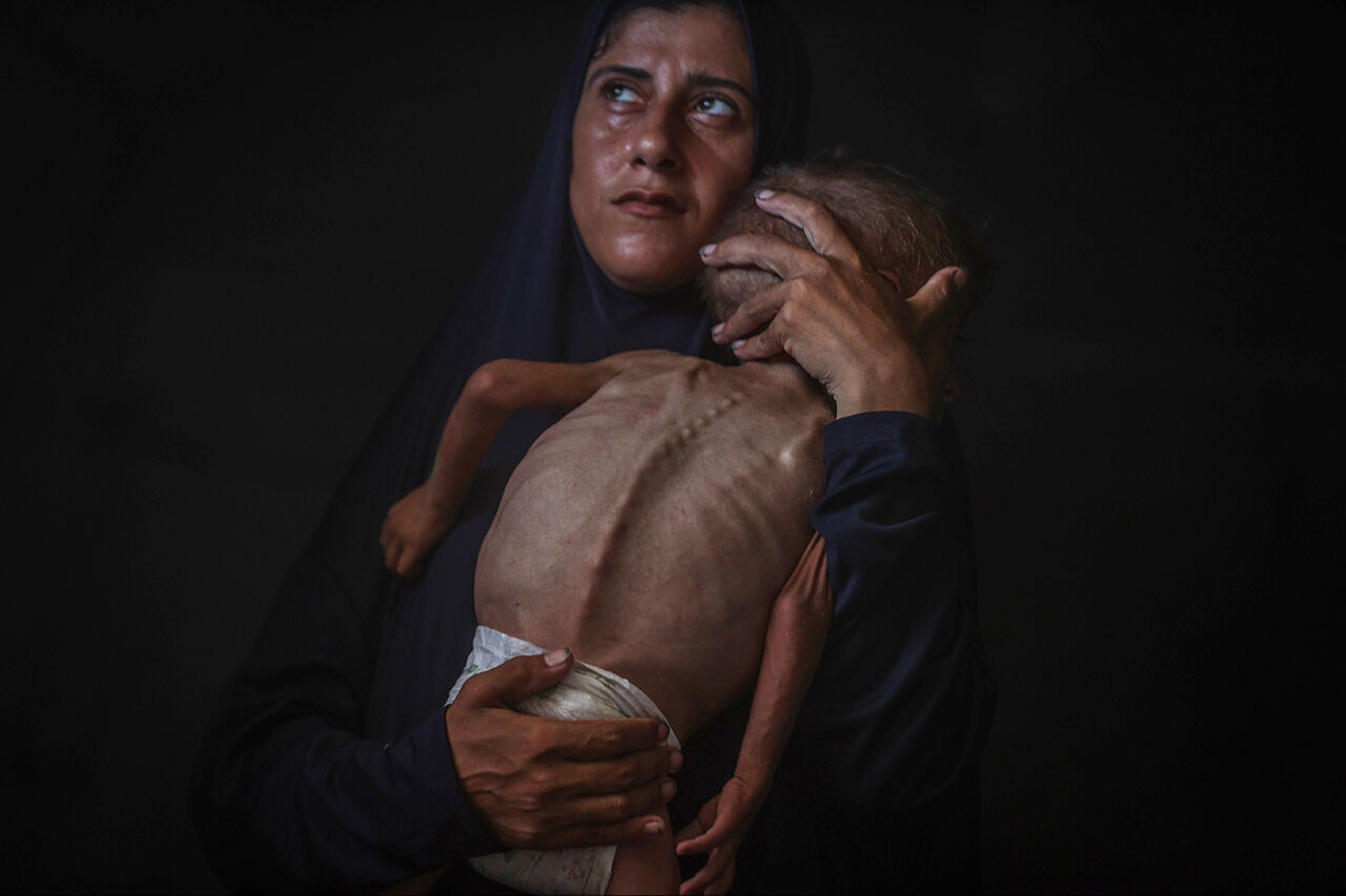 Yürek burkan hayatı fotoğraflarıyla tarihe geçti! Filistinli foto muhabiri Ali Jadallah yine birinci oldu Yürek burkan hayatı fotoğraflarıyla beraber tarihe geçti! Filistinli foto muhabiri Ali Jadallah yine birinci oldu - 6. Resim