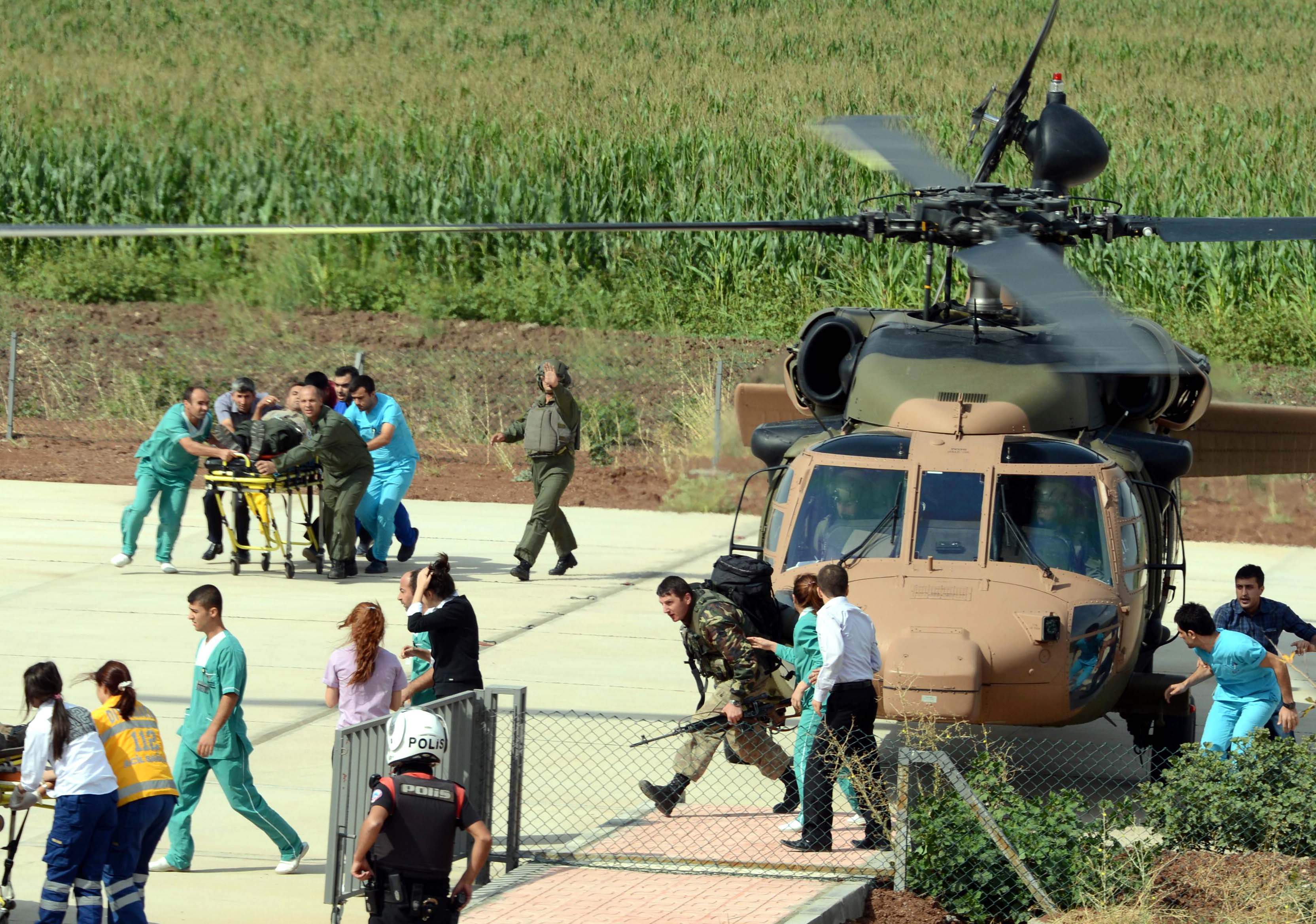 Askeri helikopter düştü: 1 şehit Askeri helikopter düştü: 1 şehit