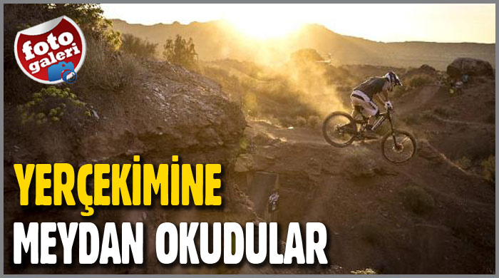 Bisikletle yerçekimine meydan okudular 