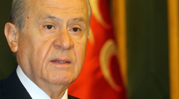 Bahçeli: Referandum külfet getirir Bahçeli: Referandum külfet getirir