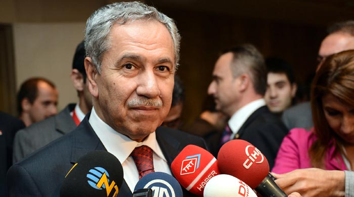 Arınç: Kimsenin kalbini yarıp bakamayacağız Arınç: Kimsenin kalbini yarıp bakamayacağız
