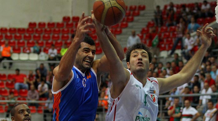 Pınar Karşıyaka: 85 - Mersin BB: 73 Pınar Karşıyaka: 85 - Mersin BB: 73