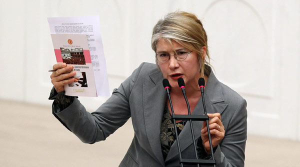 CHP'den 29 Ekim resti! CHP'den 29 Ekim resti!