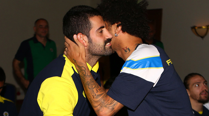 Fenerbahçe gurbette bayramlaştı