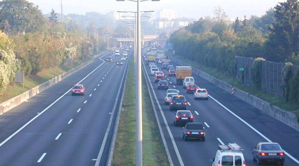 Otoyol ve köprüler için 3 teklif Otoyol ve köprüler için 3 teklif