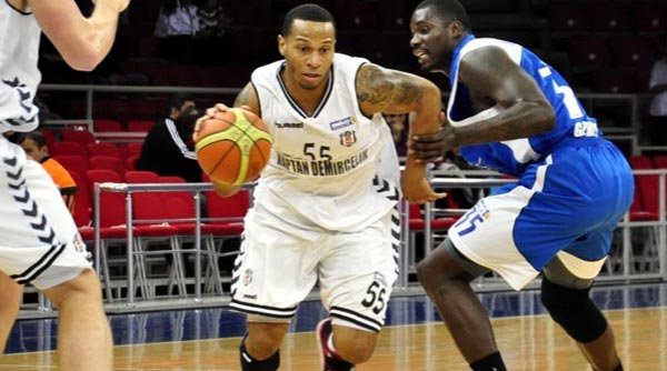Beşiktaş: 83 - Royal Halı Gaziantep BB: 69 