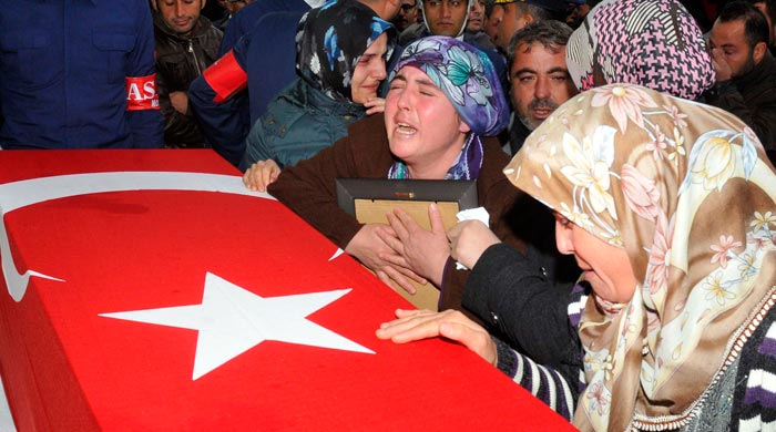 &#039;Dadaşlar&#039;a son görev