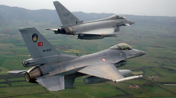 Türk jetlerine 'vur' emri Türk jetlerine 'vur' emri