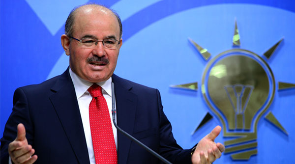 Çelik: Kenan Evren, Türk milleti ile alay ediyor Çelik: Kenan Evren, Türk milleti ile alay ediyor