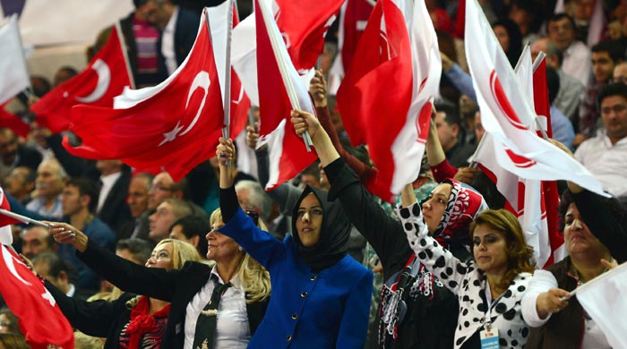 MHP kurultayında birlik mesajı
