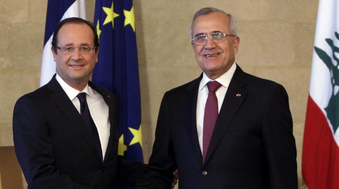 Hollande&#039;ın ilk Ortadoğu ziyareti Lübnan&#039;a 