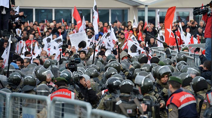 Ergenekon'da tartışma çıktı Ergenekon'da tartışma çıktı