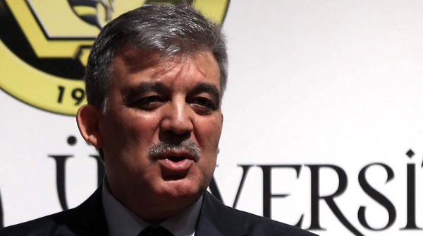 Gül&#039;den Talabani&#039;ye Türkiye&#039;de tedavi daveti