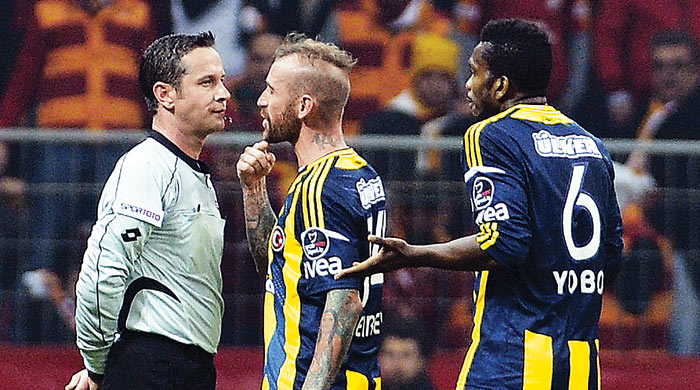 Fenerbahçe'den ceza açıklaması Fenerbahçe'den ceza açıklaması