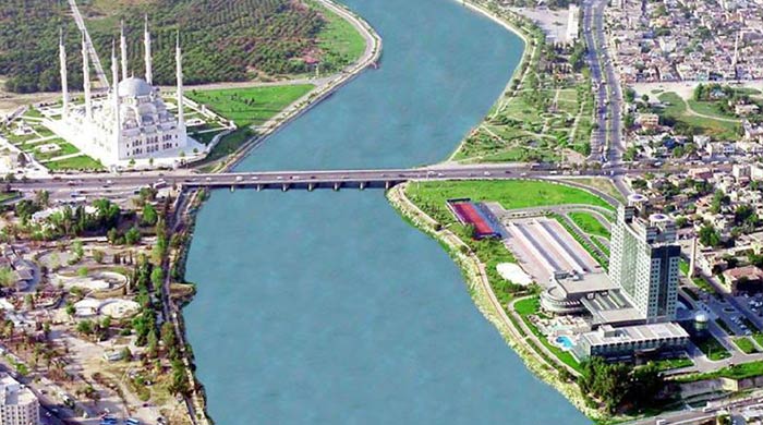 Adana Kozan&#039;da 4 büyüklüğünde deprem