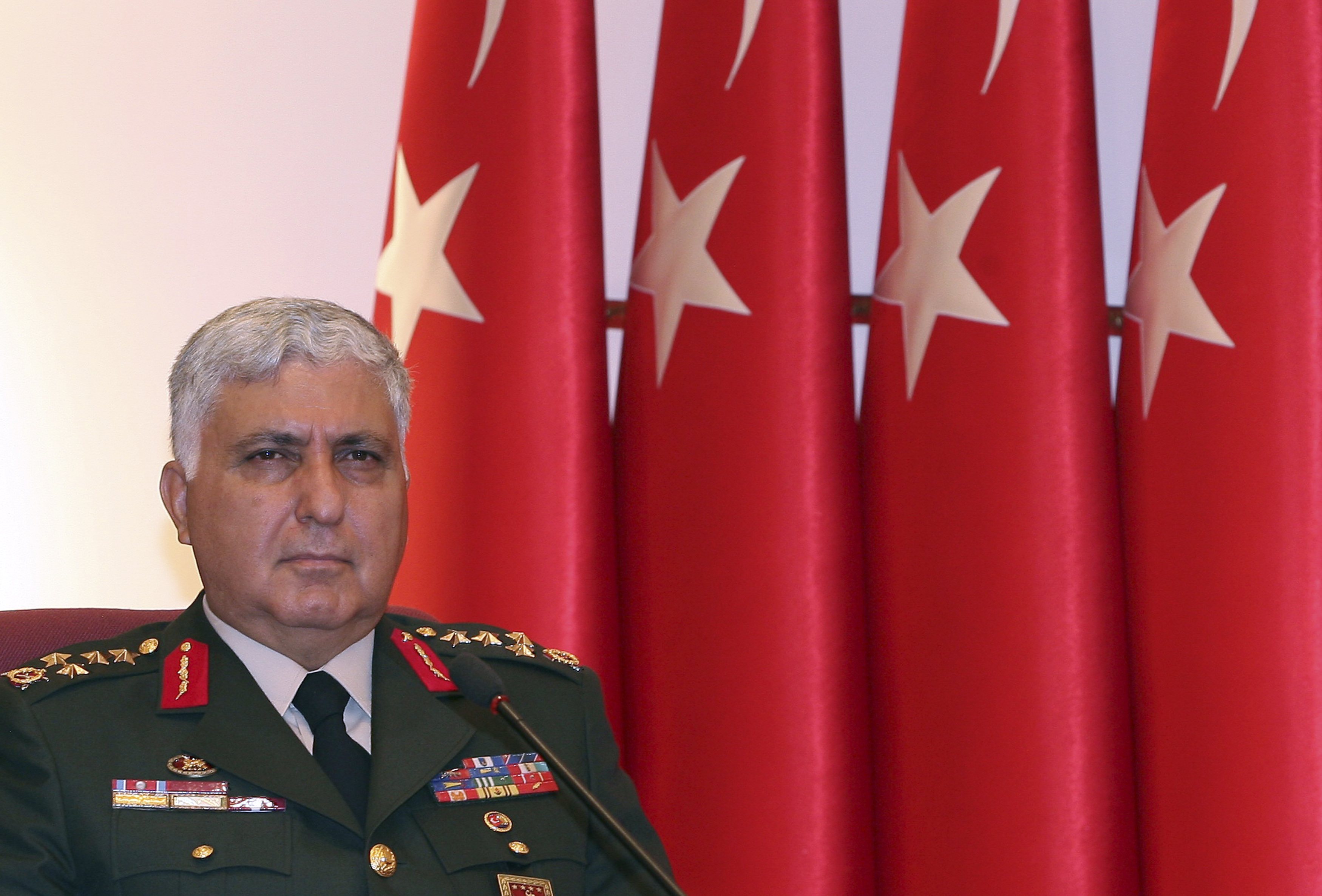 Özel'in Demirtaş'a açtığı dava reddedildi