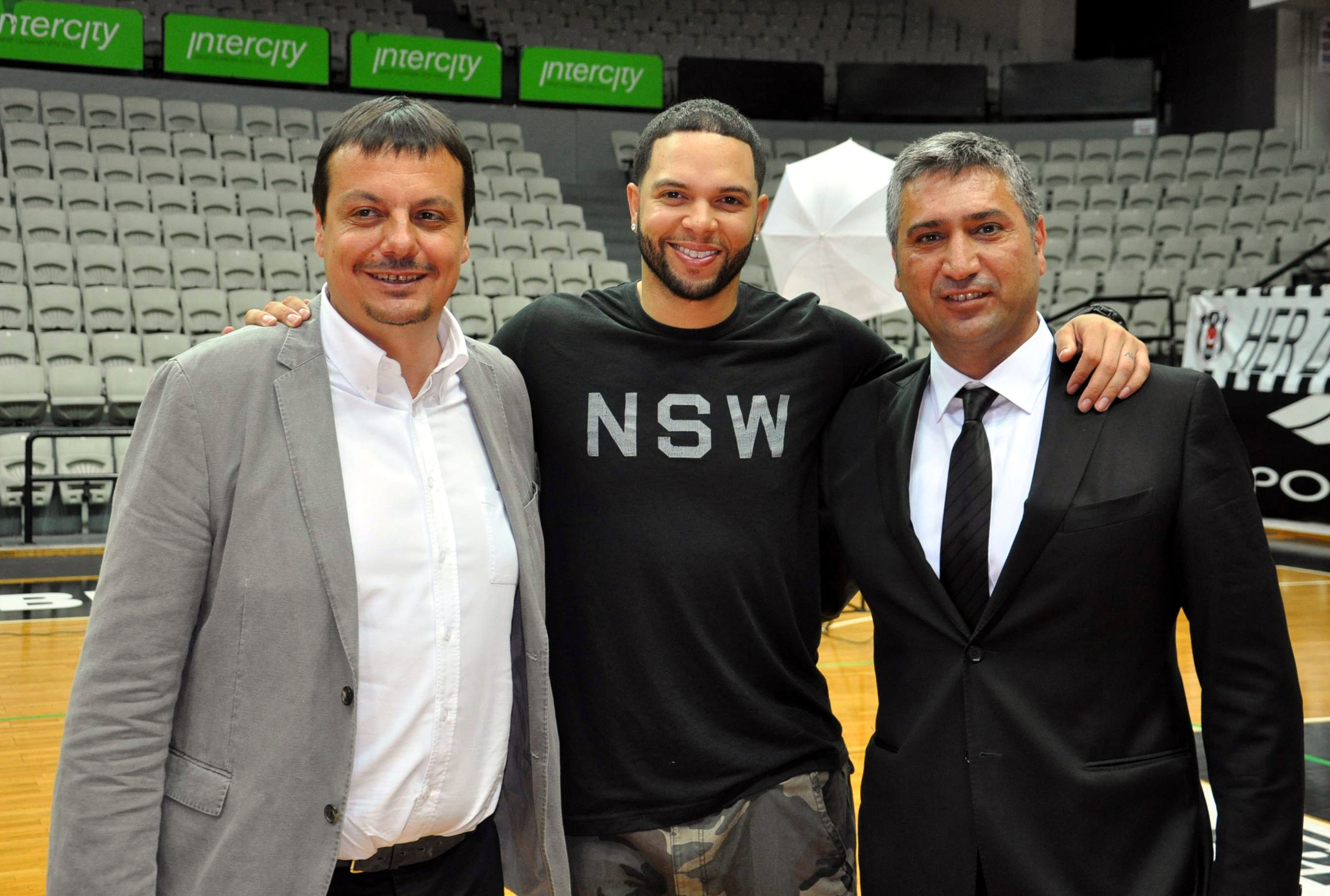 Deron Williams, hasret giderdi Deron Williams, hasret giderdi