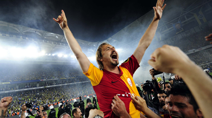 Saracoğlu'nda Cimbom bayramı Saracoğlu'nda Cimbom bayramı