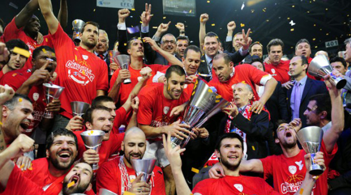 İstanbul'da şampiyon Olympiakos