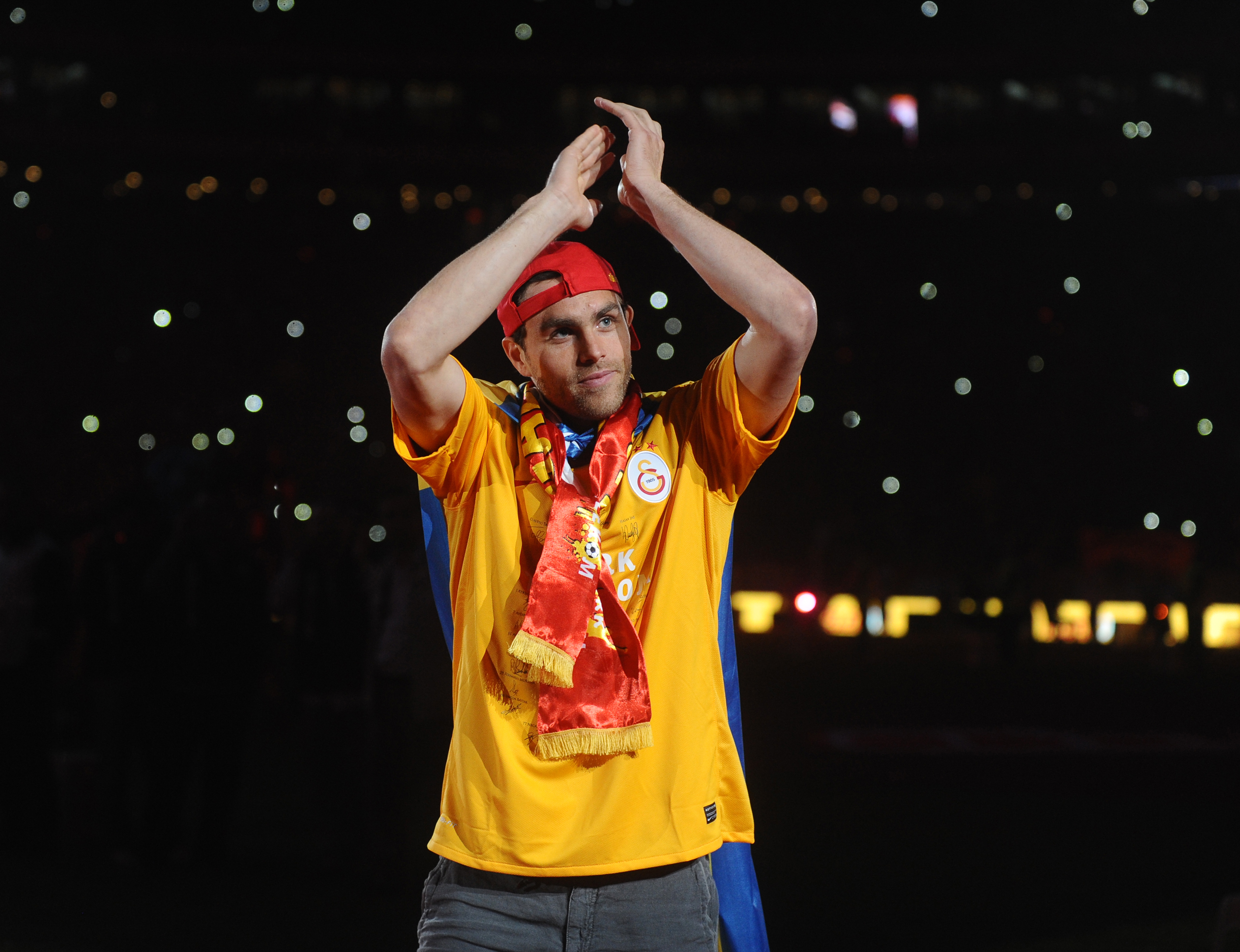 Elmander&#039;e milli davet