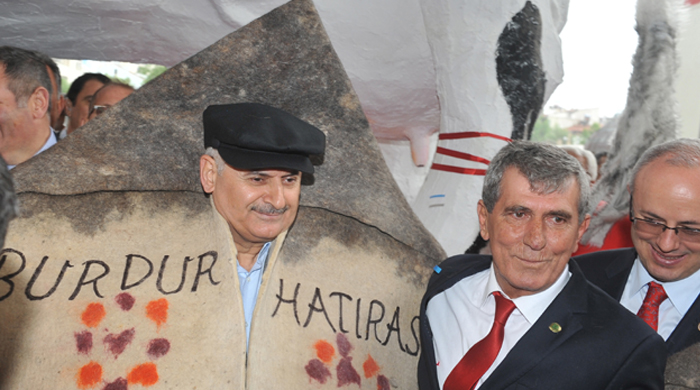 Bakan Yıldırım'ın Burdur hatırası Bakan Yıldırım'ın Burdur hatırası