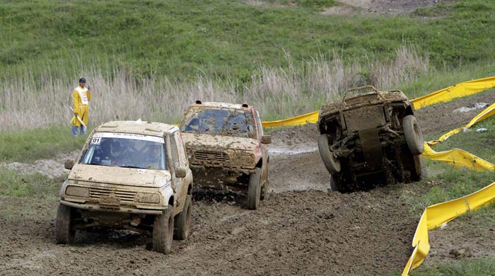 OFF-ROAD'ta yağmurlu start… OFF-ROAD'ta yağmurlu start…