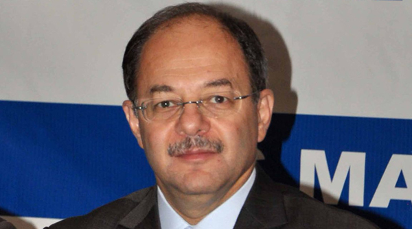 Sağlık çalışanına uzanan eli bükeriz Sağlık çalışanına uzanan eli bükeriz