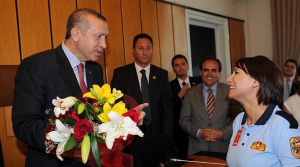 Erdoğan: Özel yetkili mahkemeleri kaldırabiliriz Erdoğan: Özel yetkili mahkemeleri kaldırabiliriz
