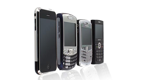 Şirket bilgilerini akıllı telefonlarla çalıyorlar Şirket bilgilerini akıllı telefonlarla çalıyorlar