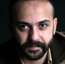 Sarp Akkaya dizinden bıçaklandı Sarp Akkaya dizinden bıçaklandı