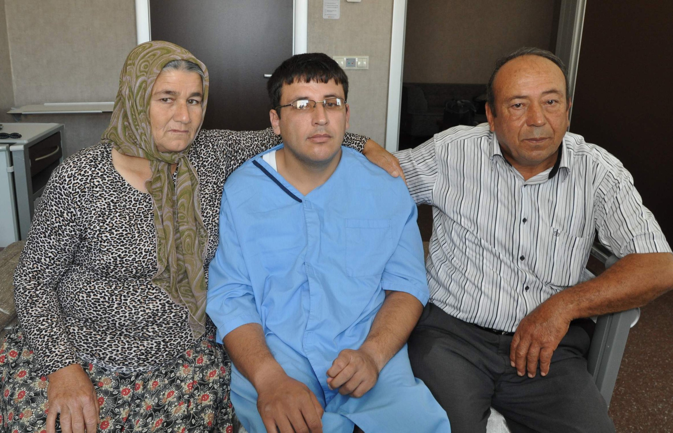17 yıldır güneşe bakamıyordu