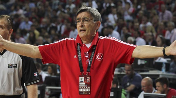 Tanjevic geldi, Kerem ve Ömer gitti