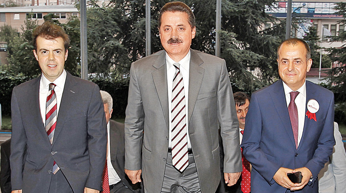 Bakan Faruk Çelik heyecanımızı paylaştı Bakan Faruk Çelik heyecanımızı paylaştı