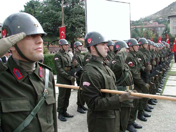 Askerlikte her şey değişti