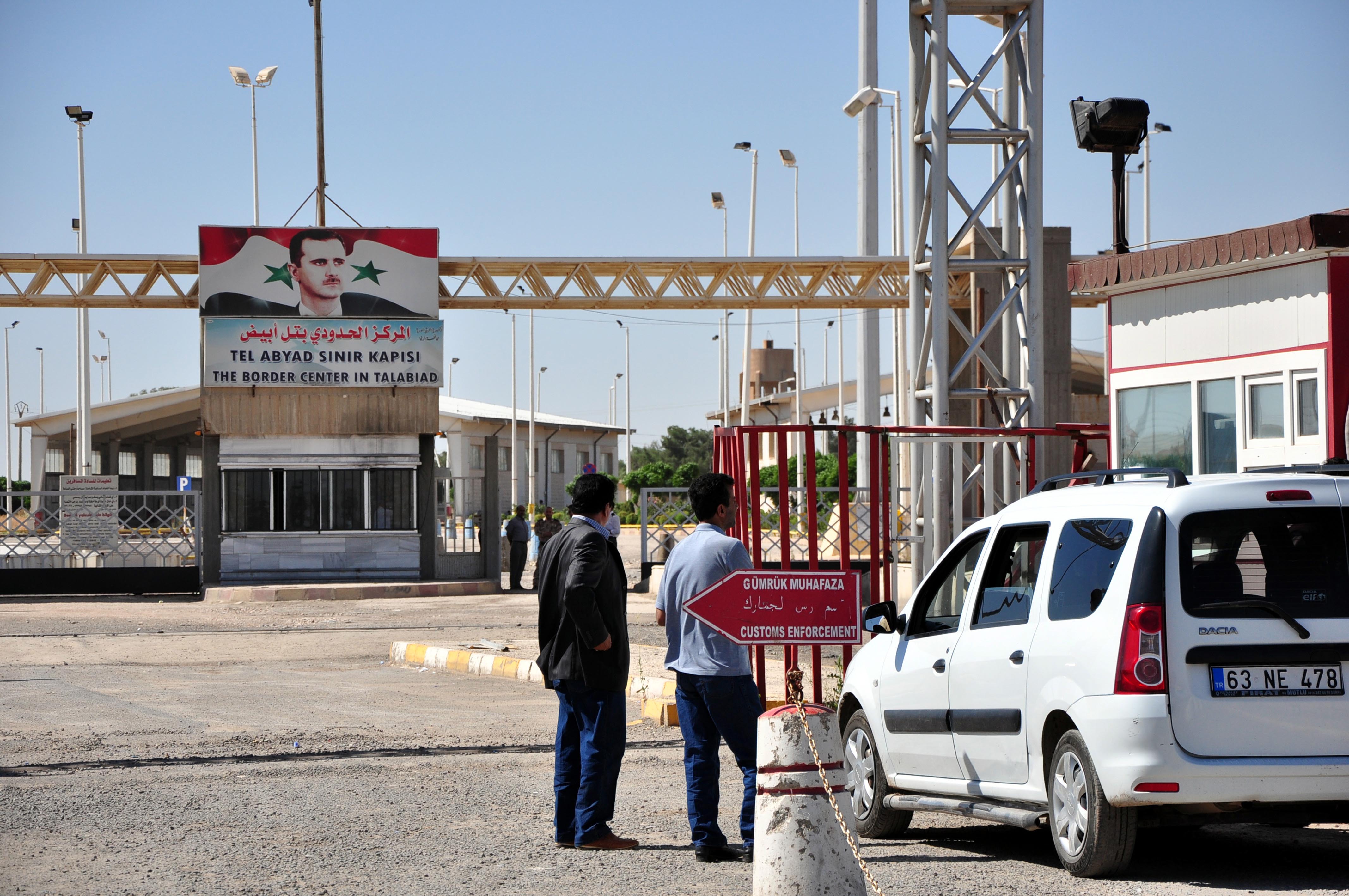 Suriye, Tellebyat Sınır Kapısı'nı açtı Suriye, Tellebyat Sınır Kapısı'nı açtı