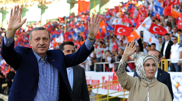 Meydanları kan tüccarlarına bırakmayacağız