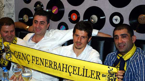 Ben Fenerbahçeli Emre'yim Ben Fenerbahçeli Emre'yim