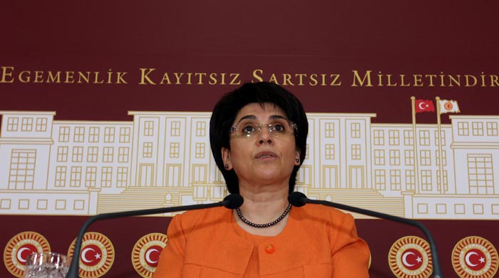 Zana: Barış için herkesin katkısına ihtiyaç var Zana: Barış için herkesin katkısına ihtiyaç var