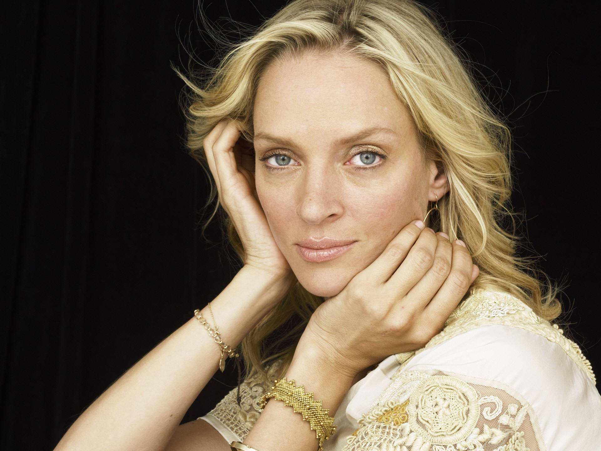 Uma Thurman, yeniden anne oldu 