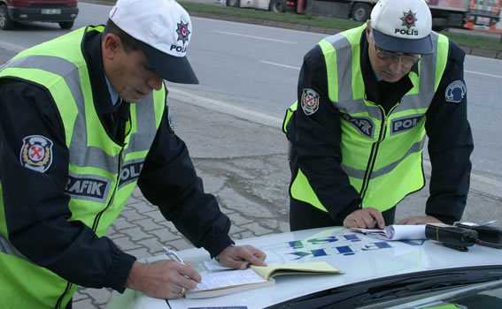 Trafik polislerine tazminat müjdesi